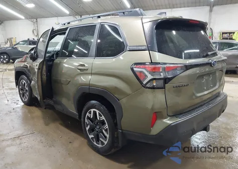 2025 Subaru Forester z USA, uszkodzony, nr VIN JF25LDDC95H43831